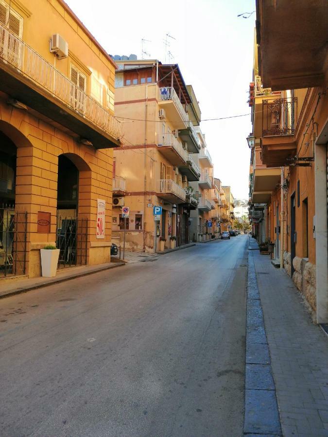 La Casa Del Corso Bed and Breakfast Aragona Εξωτερικό φωτογραφία