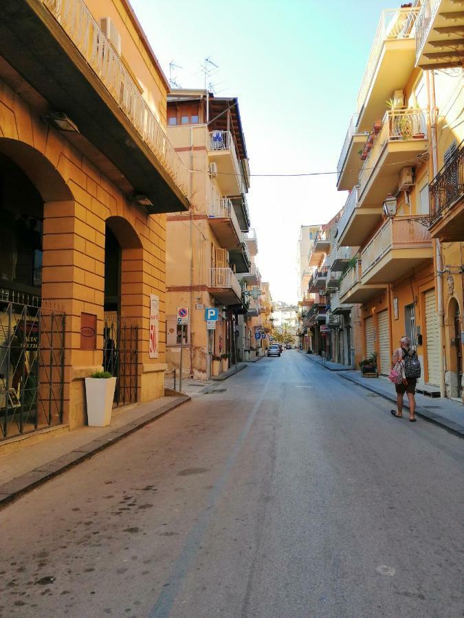 La Casa Del Corso Bed and Breakfast Aragona Εξωτερικό φωτογραφία
